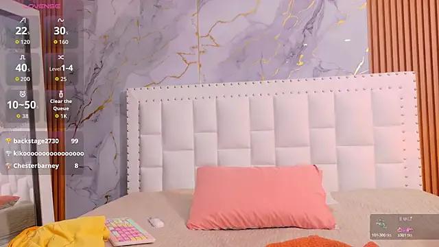 Freechat naughty_ebonyy on StripChat