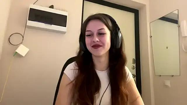 Nayra_flash — twist your hair