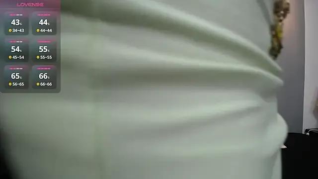 Neesha__ — cum & squirt