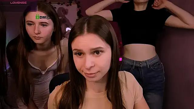 Freechat nekky_mouse on StripChat
