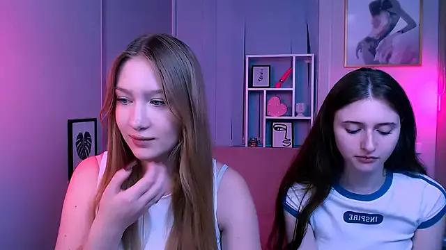Freechat nekky_mouse on StripChat