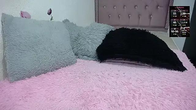 nenaa_stg — Spank Her Ass x 5 