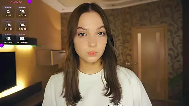 Freechat NguyetHankey on StripChat