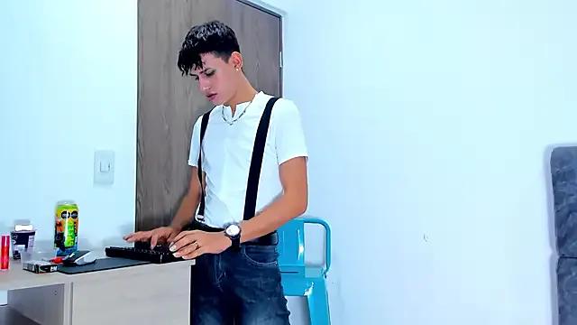 Nicolas_Torres_ — let's masturbate for 5 minutes