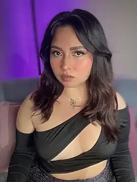 NicolBeltran_Pink — SHOW BOOBS WITH OIL