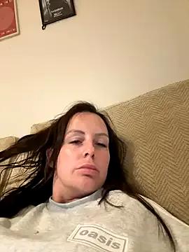 nightingale27 — Insert heart anal plug for 10mins