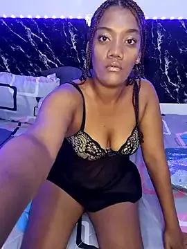 Freechat nikki_benzz on StripChat