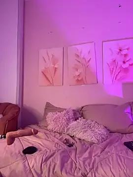 Nikolbrice — Show pussy