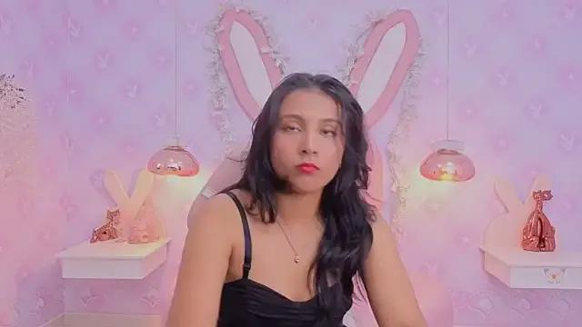 NinaBlush — dance sexy + naked  