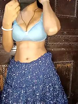 Nisha_queen675 — Bobs open public 2 min