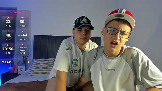 Freechat NoahLux on StripChat