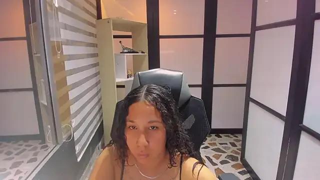 Noahsmitth_ — COWGIRL SHOW AND AND SHOW BIG BOOBS
