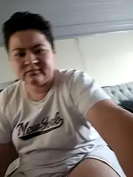 Noha_Whiitee — I fuck my pillow 