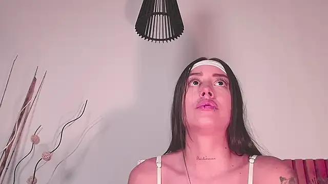 Freechat NoraDasilva on StripChat