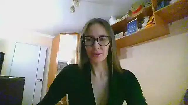 StripChat Norivann is Private Norivann — sexy dance