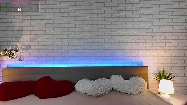 Freechat NovaBlissss on StripChat