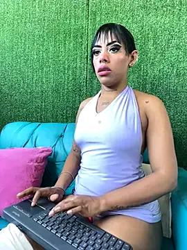StripChat NovaFoxx is Freechat NovaFoxx — RIDING DILDO IN THE PATIO RISKY