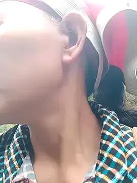 StripChat nui-show is Freechat nui-show — show