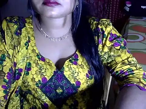 Nusrat_Faria07 — Show Boobs