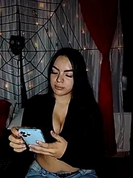 Nuvi_jonhs — Show my tits