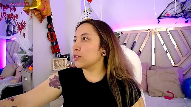 Freechat NyxAndria_1 on StripChat