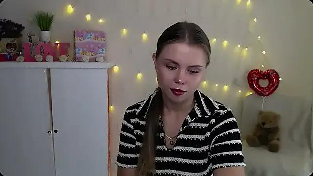 Freechat OceanicDawn on StripChat