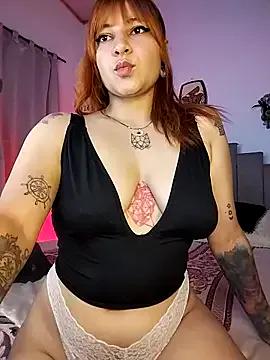 octaviiablom — Flash boobs