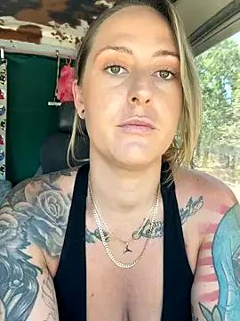 OdetteDelane — Deepthroat BJ for driver