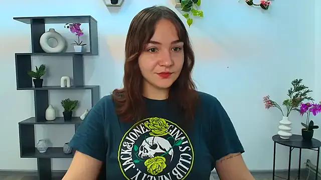 OliviaMontgommery — Freechat on StripChat