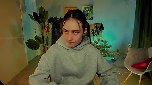 olivianorton — can you give me a gorgeous dress?)