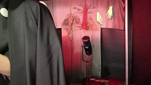 Onitaro_jp —  Rope ritual at 5 flames