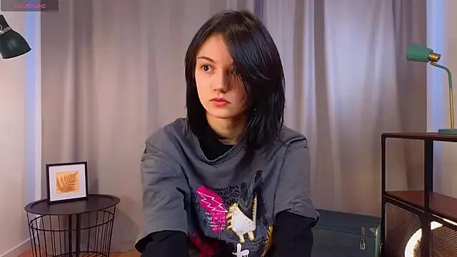 PamilaGrassle — Flash tits