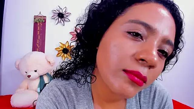 Freechat paolitakens on StripChat