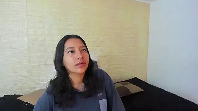 ParanoidTemptaion_ on StripChat 