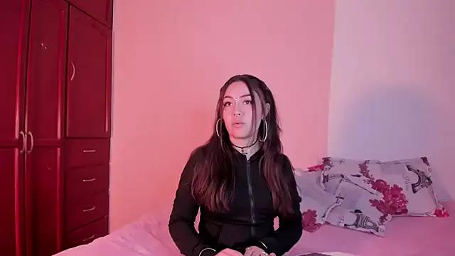 Freechat Pariss_Gold on StripChat