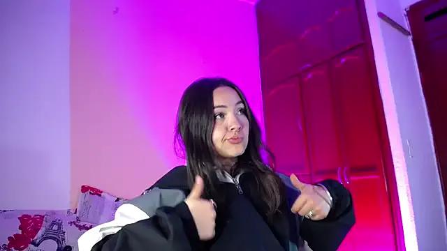 Freechat Pariss_Gold on StripChat