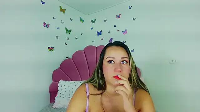 Freechat paula_brausin on StripChat