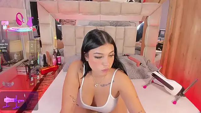 Freechat PAULETEJOHNSON on StripChat