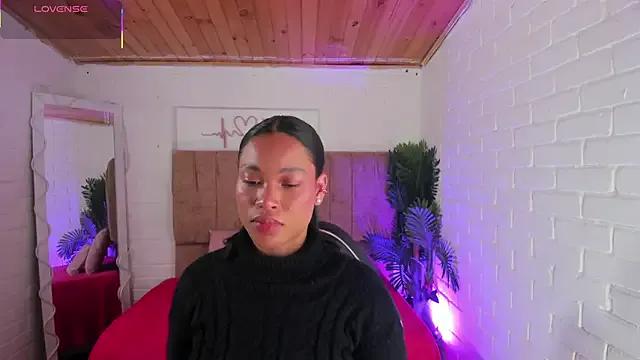 penelope_tay1 on StripChat 