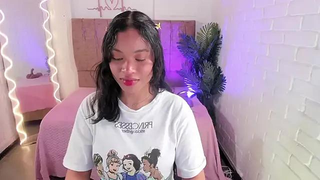 penelope_tay1 on StripChat 