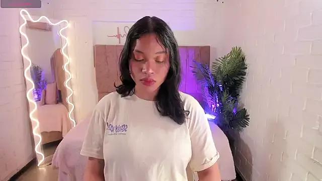 penelope_tay1 on StripChat 
