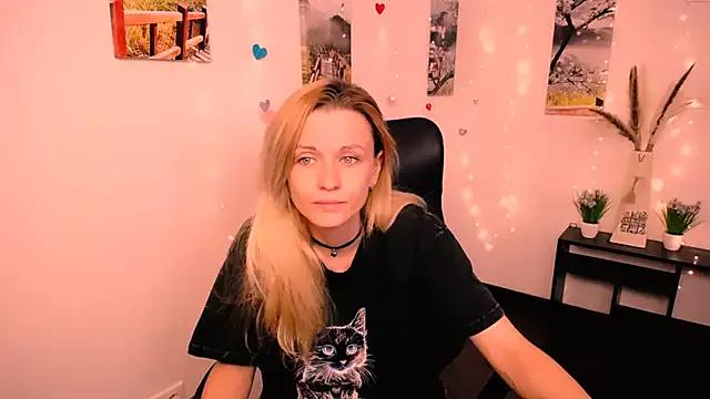 PeppyMia on StripChat 