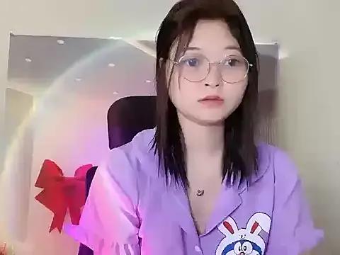 petite01 — make me wet 