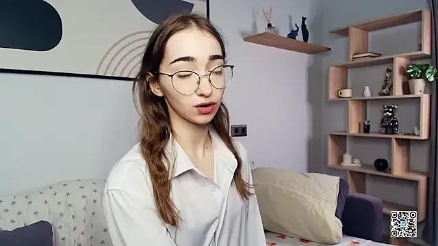 Private PollyBeev on StripChat