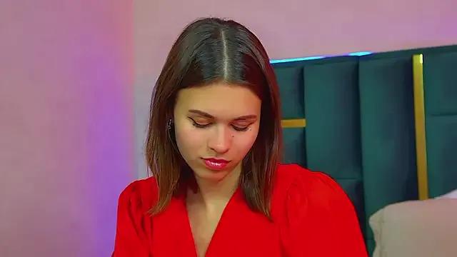 Freechat PollyLanders on StripChat