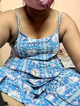 preethi-lovely — Ass show in public