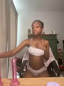 Prxincess_AAGodesss — Play with pussy