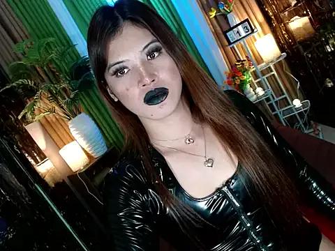Freechat Queen_kendalx19 on StripChat