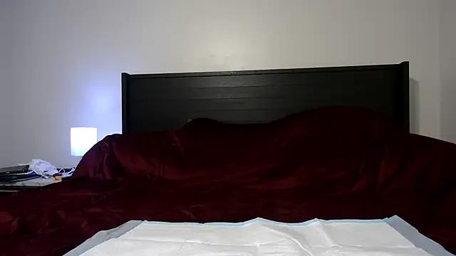 QueenLolaX on StripChat 