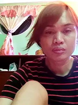 Freechat QueenSoreal on StripChat
